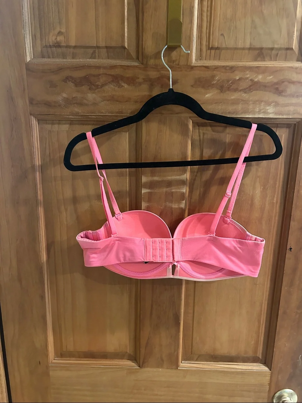 Victoria Secret Strapless Convertible Push-Up Bra - Pink